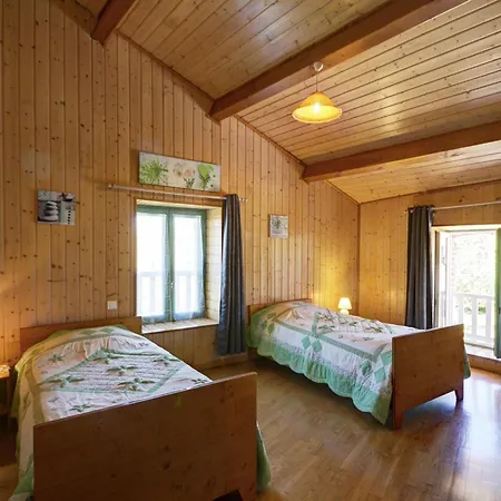 Spacieux Avec Cheminee, Proche Foret, Vtt Et Randonnees, Ideal Pour Familles Et Detente - Fr-1-496-36 Holiday home *