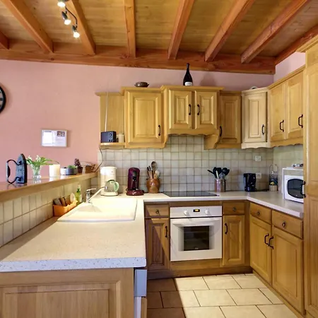Spacieux Avec Cheminee, Proche Foret, Vtt Et Randonnees, Ideal Pour Familles Et Detente - Fr-1-496-36 Saint-Romain-d'Urfe