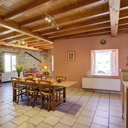 Spacieux Avec Cheminee, Proche Foret, Vtt Et Randonnees, Ideal Pour Familles Et Detente - Fr-1-496-36 Holiday home Saint-Romain-d'Urfe